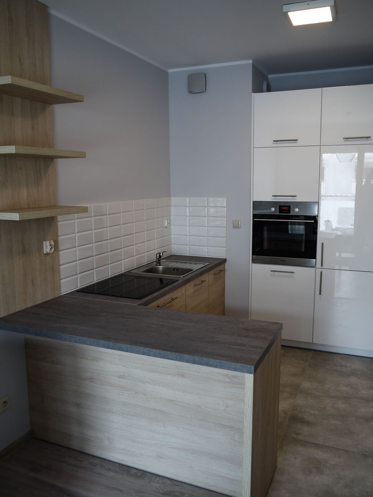 Realizacja meblowa Meble Moderna Wrocław - Minimalistyczna kuchnia na wymiar - realizacja #23