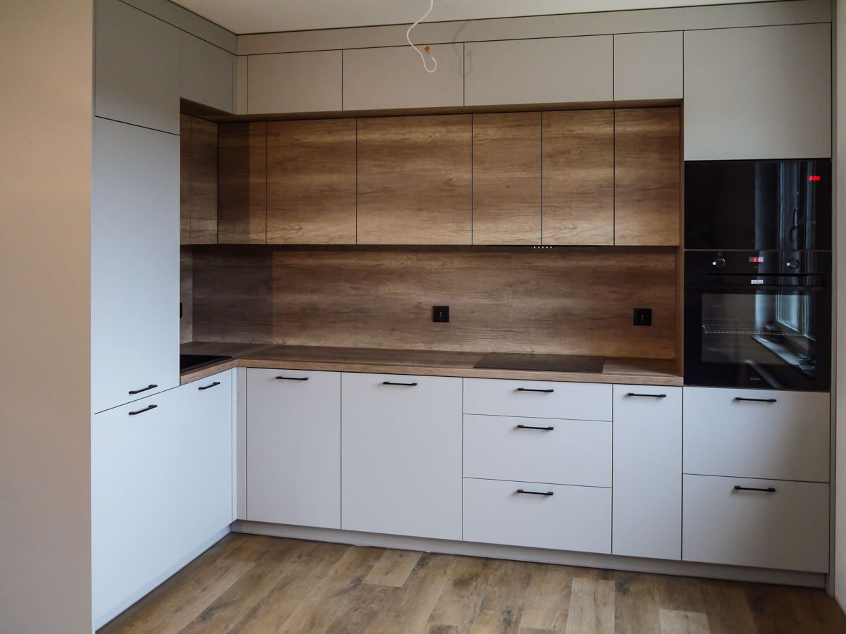 Realizacja meblowa Meble Moderna Wrocław - Zabudowa przestrzeni dziennej i biurowej - #29